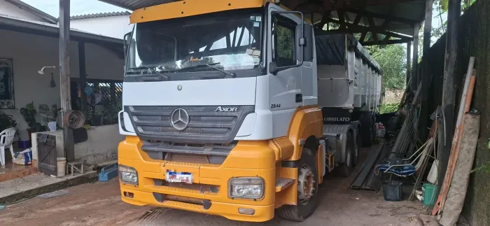 Mercedes 2644 cabine baixa 