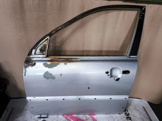 Porta Dianteira Esquerda Kia Sportage 2010 Detalhe