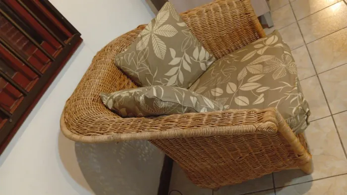 Poltrona vimo rattan barbada R$200