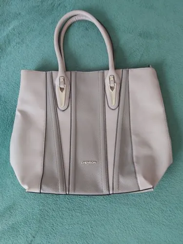 Bolsa Feminina Chenson.