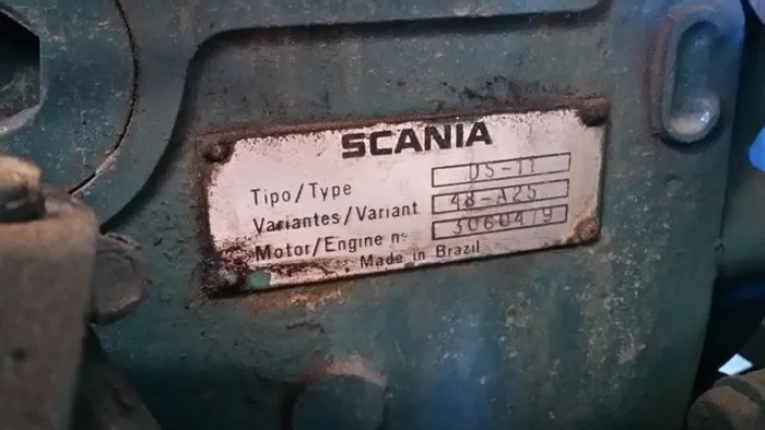 Grupo gerador de 230 Kva
