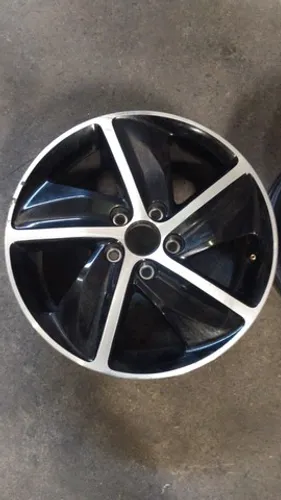 Roda unidade aro 17 sem pneu Honda Civic g10 e hrv