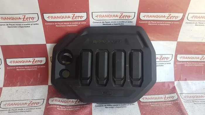 Tampa do motor Territory