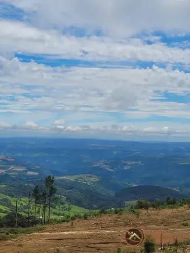 Imóvel com 2 hectares ao lado do Caminho das Nuvens / SC