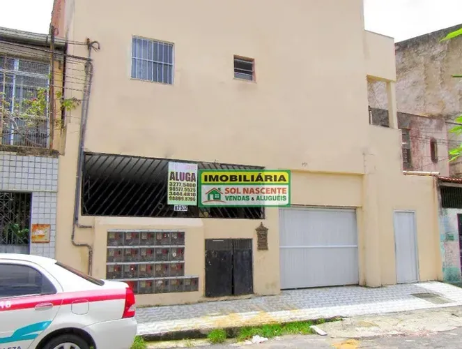 Apartamento com 2 dormitórios para alugar, 40 m² por R$ 763,00/mês - Benfica - Fortaleza/C