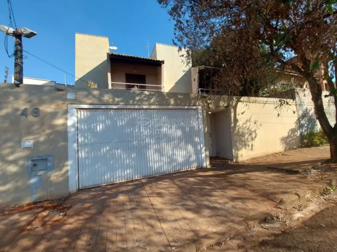Sobrado de luxo com 3 suítes no Jardim Vale Das Rosas, Araraquara