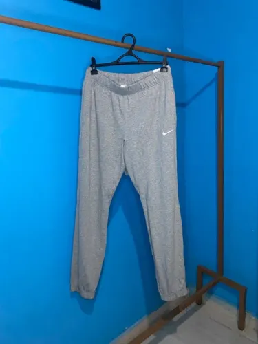 Calça Nike moletom