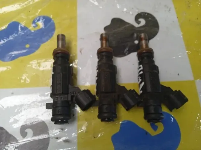Kit 3 Bicos Injetores Combustivel Kwid 1.0 3Cil 2016- 2019 Cod. 028015710f
