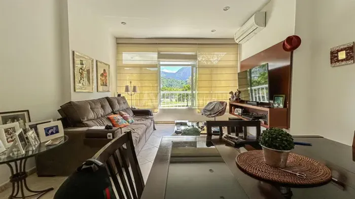 Ipanema | Apartamento 2 quartos, sendo 2 suites