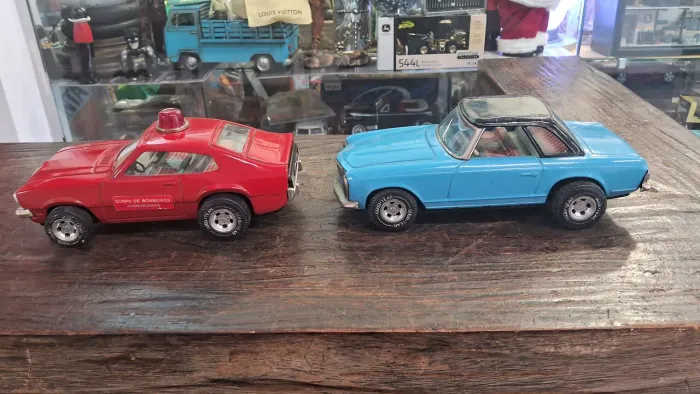 Raros Carrinhos em Lata Japonês Brinquedos REI