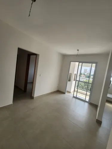 Vende-se apartamento 2/4 sendo uma suíte no Edifício Villaggio Volare em Cuiabá MT