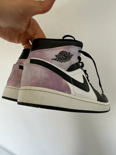 Air Jordan