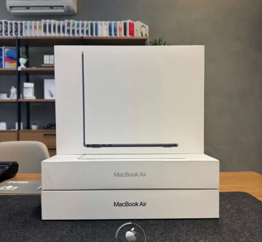 MACBOOK AIR M2 16/256, LOJA NO RIOMAR, EM 18x NO CARTÃO COM MENOR TAXA, LOJA NO RIOMAR.
