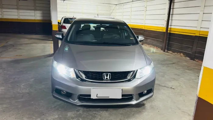 Honda Civic Sedan LXR 2.0 Flexone 16V Aut. 4P 2016