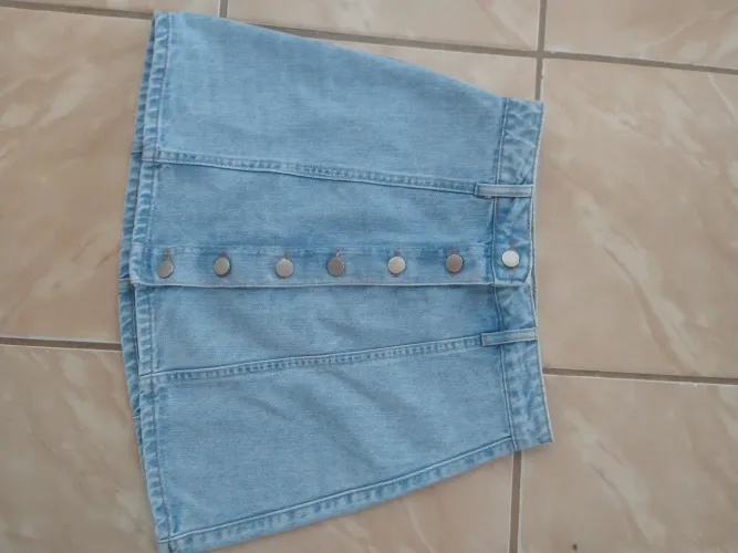 Saia Jeans Botões - Tamanho P