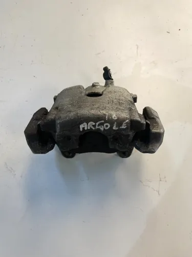Pinça Dianteira Esquerda Fiat Argo 2017 2018