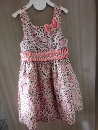 Vestido oncinha