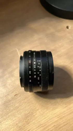 Lente 50mm 1.8 7artisans p/Sony