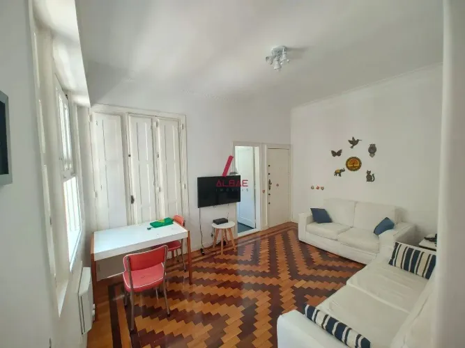 FLAMENGO - LOCAÇÃO, 2 QUARTOS, REFORMADO 1 VAGA