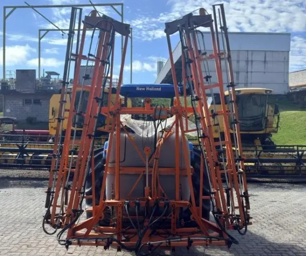 Pulverizador Jacto Condor AM18 