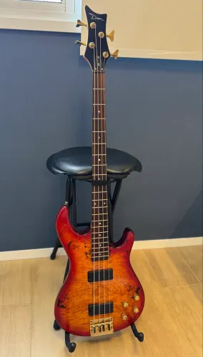 Contrabaixo Dean Jeff Berlin Player