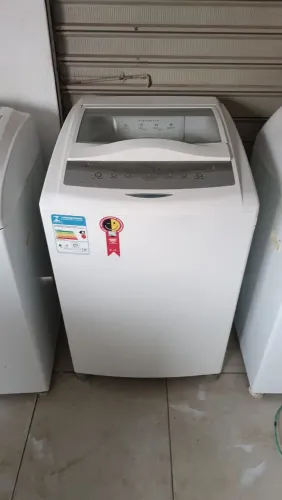 Vendo máquina Brastemp 9kg Voltagem 220 cesto d inox entrego instalada com garantia