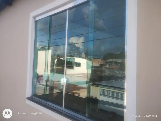 Mudei a beleza da sua casa jánela 100x1.50 verde 