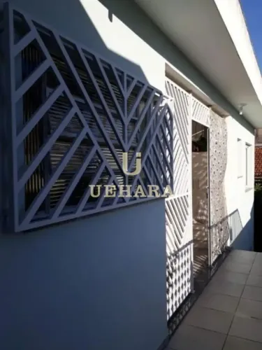 OPORTUNIDADE PARA ABRIR SEU NEGÓCIO, TER UM IMOVEL PARA RENDA E AINDA PODER MORAR - CASA V