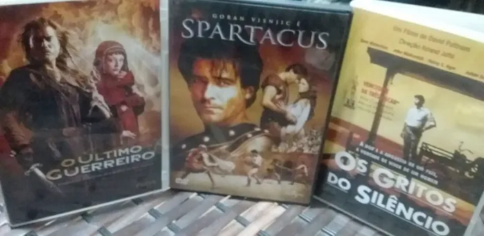 Lote de Filmes em DVD: O Último Guerreiro, Spartacus e Os Gritos do Silêncio