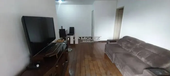Apartamento à venda na Rua Garibaldi, Tijuca, pertinho da Praça Xavier! 3 quartos, 2 vagas