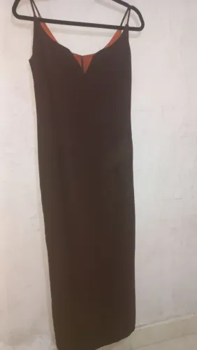 Vestido de festa longo marrom