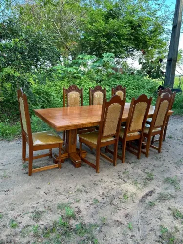 Conjunto de Mesa de Jantar em Madeira Maciça