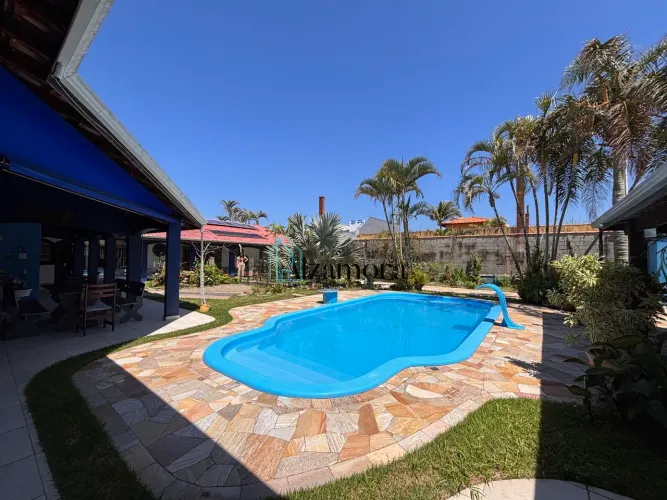 Casa com piscina a venda em Cibratel 2, Itanhaém/SP