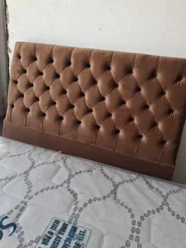 Cabeceira de Cama Estofada - Design Elegante