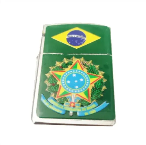 Isqueiro Não é Zippo Brasil