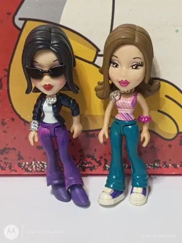 BARBIE - DUAS BONECAS DRAMA QUEENS DOLL MAISTO - ANTIGAS