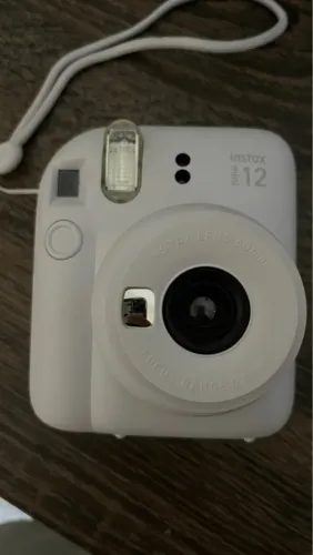 Câmera Instax Mini 12 (com filmes) - Branca