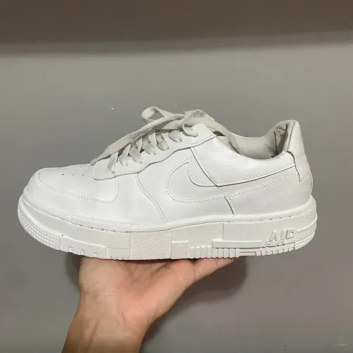 Tênis Nike Air Force 1 Pixel Original 
