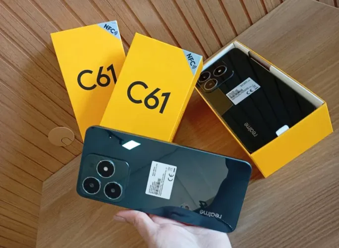 Realme C61 256Gb/8Ram - Potente, Bonito e econômico 