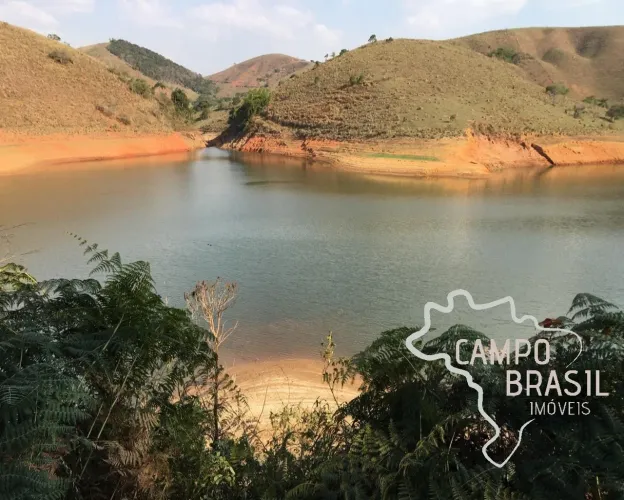 Lindo sítio na beira da represa! Estuda permuta no litoral.