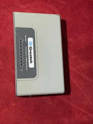 SWITCH 8 PORTAS SW1008D - GREATEK