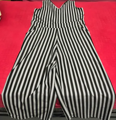 Macacão pantacourt feminino lindo !