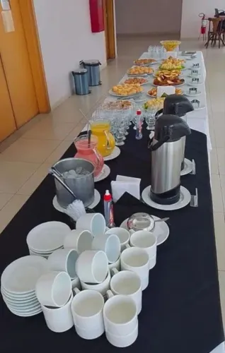Garçons e garçonetes para sua festa e evento!