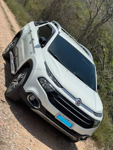 Fiat Toro Volcano 2.0 16V 4X4 TB Diesel Aut. 2017