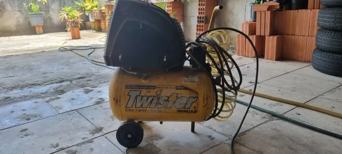 Compressor de ar Twister 20 Litros