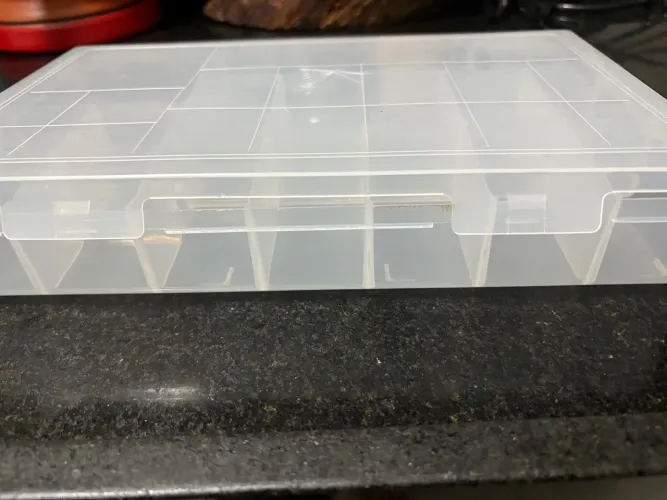Porta treco com 16 divisórias transparente 