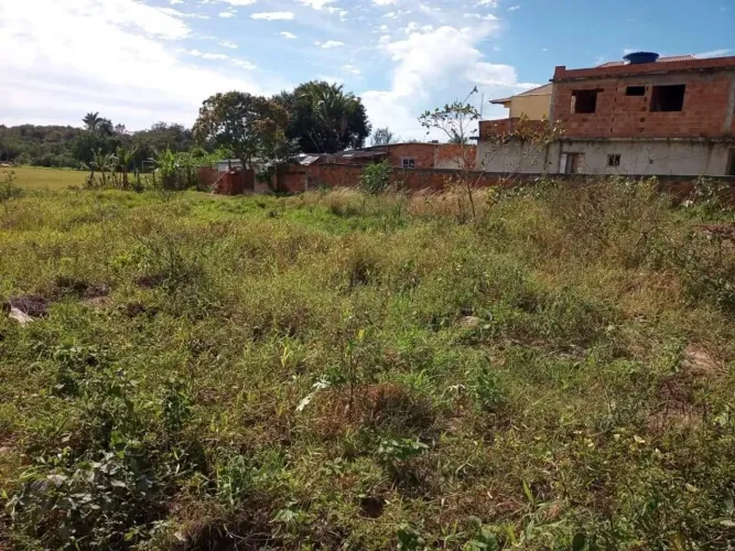Terreno à venda, 318 m² por R$ 70.000,00 - Parque Alves Branco II - Araruama/RJ
