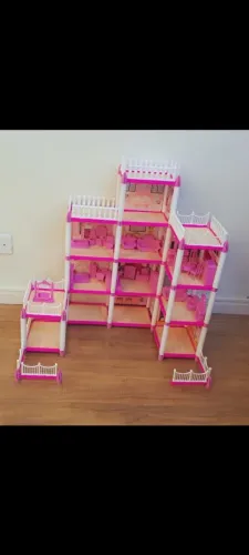 Casa de bonecas 240 peças