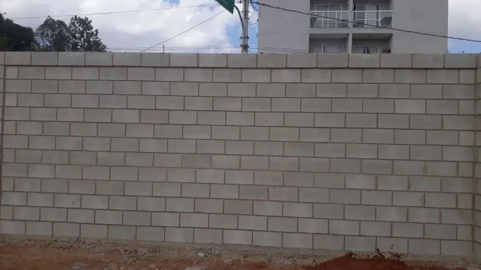 Pedreiro bloqueiro 