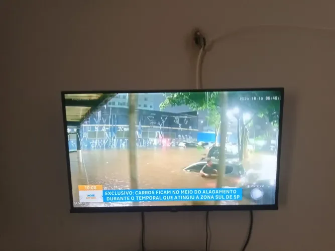 Tv  smart 32 